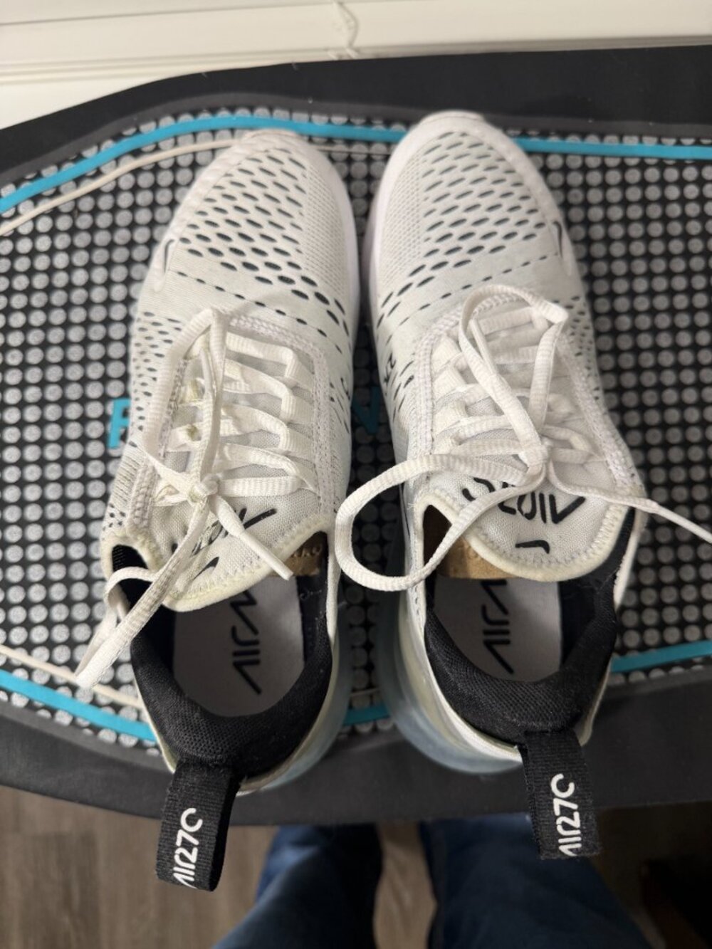 Nike Air Max 270 — White/White/Black - Picture 6 of 6